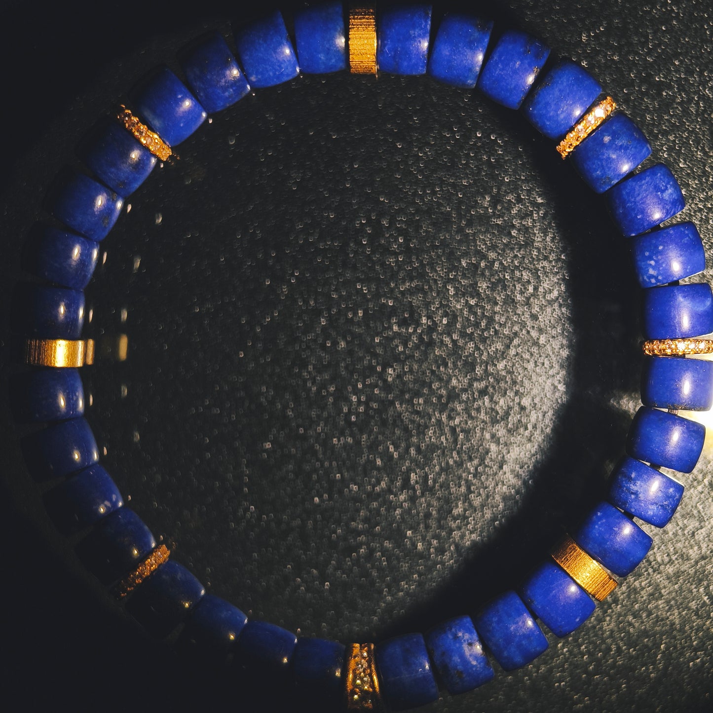 Aureum · Gift of Honor (AU-250201-A)