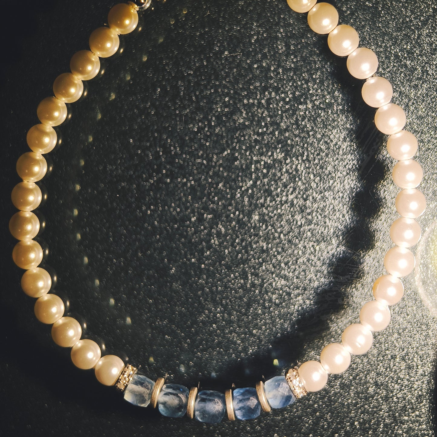 Aureum · Moonlit Sea (AU-250204-A)
