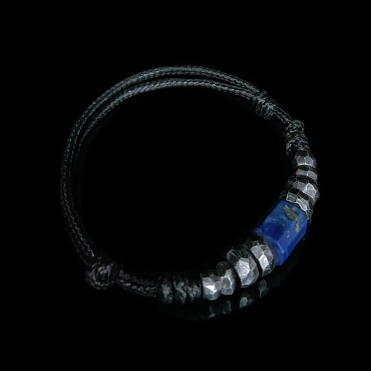 Lapis Awakening: Hammered Sterling Silver Wrap Bracelet（YS-20251111-5）